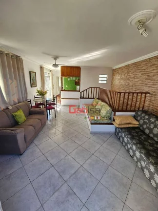 Imagem Cobertura com 3 dormitórios à venda, 200 m² por R$ 850.000,00 - Braga - Cabo Frio/RJ