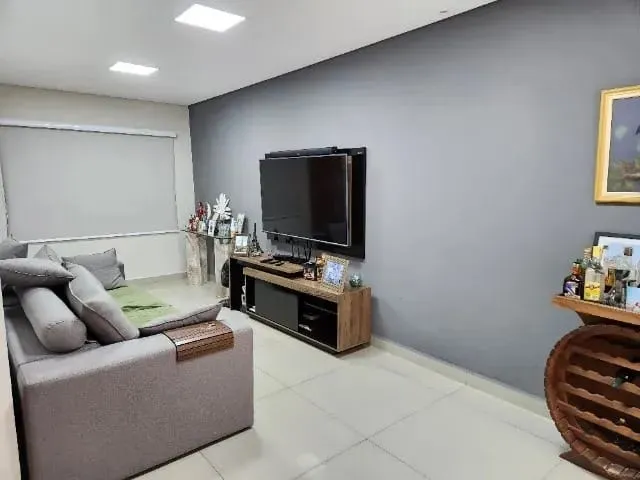 Imagem Casa à venda 5 Quartos, 1 Suite, 4 Vagas, 300M², Jardim Gurilândia, Taubaté - SP