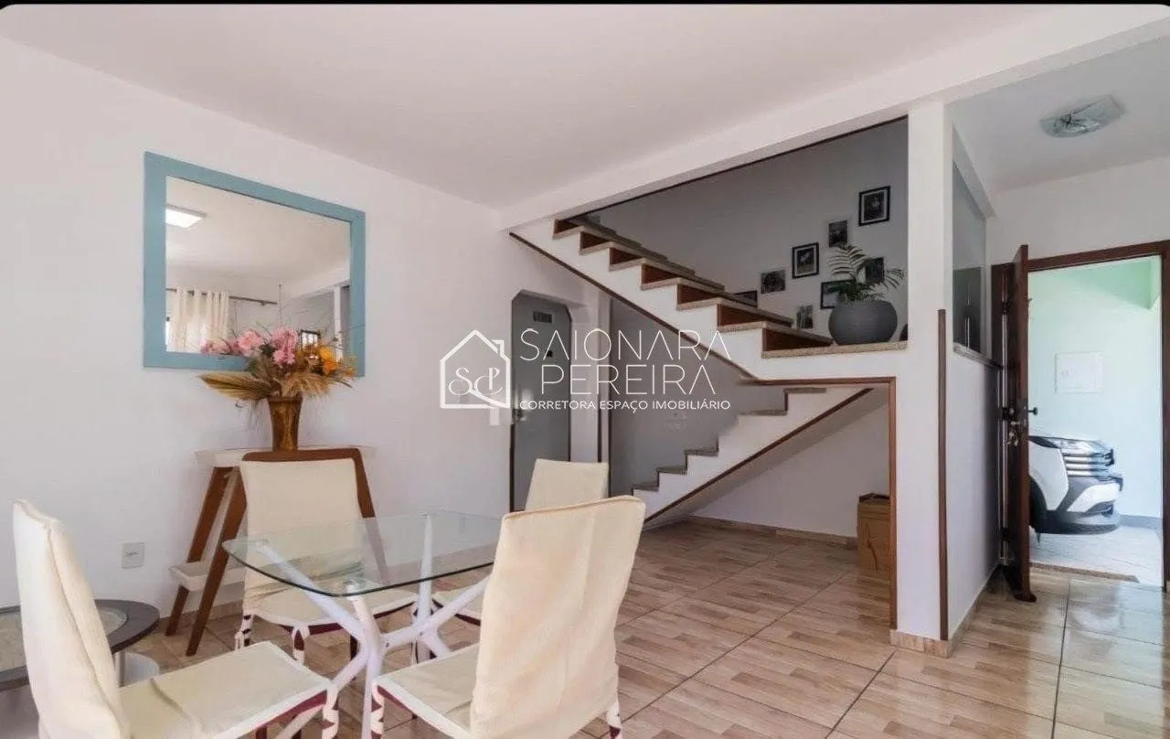 Imagem Casa à venda com 4 dormitórios em Barreiros, São José - 342m²