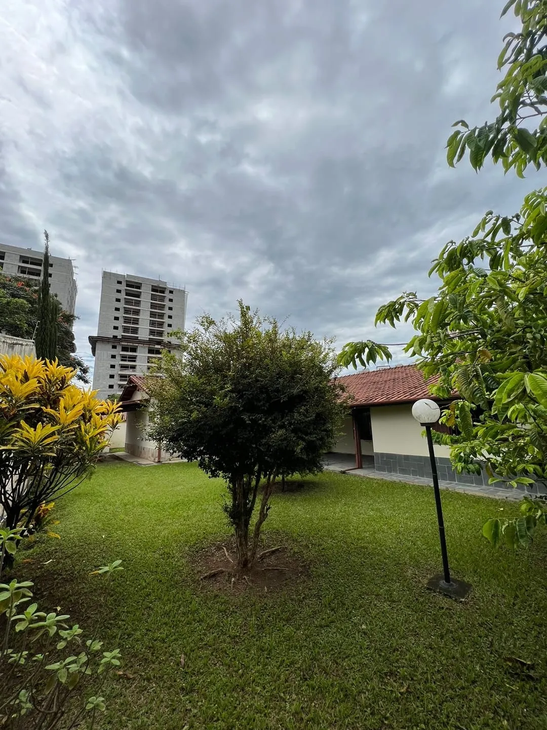 Imagem Casa à venda 5 Quartos, 2 Suites, 7 Vagas, 821M², Jardim das Nações, Taubaté - SP