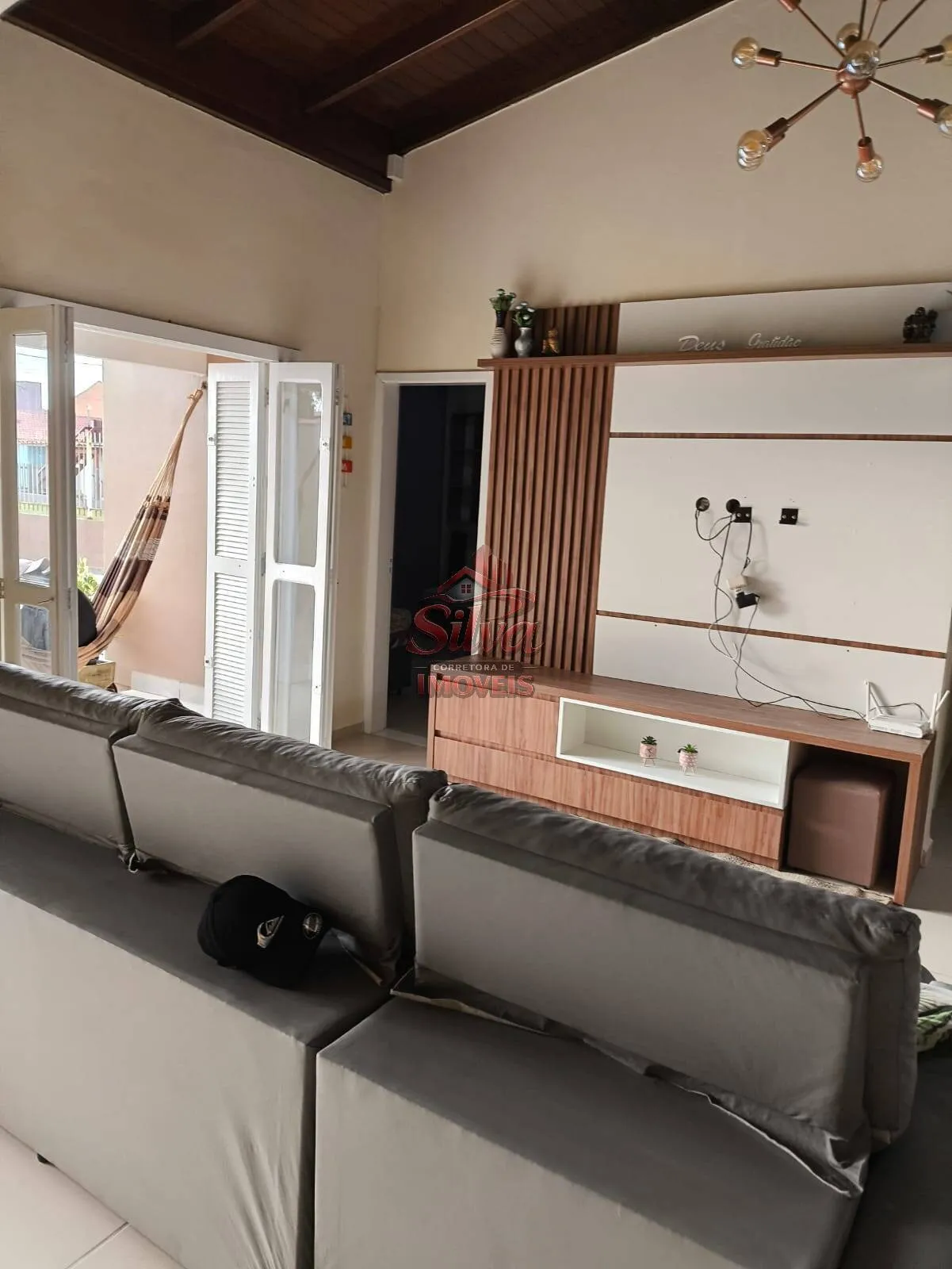 Imagem C127 |Casa 4 dormitórios com piscina aquecida a 30m do mar