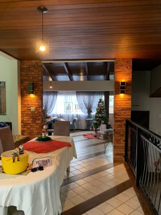 Imagem Excelente casa com 3 dormitórios em Itajaí.