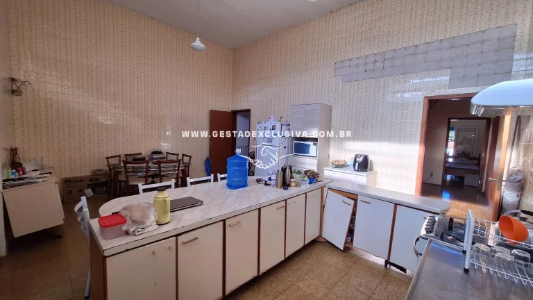 Imagem Sobrado no Centro de Morungaba 4 Dorm Gerando renda 1800,00 mês