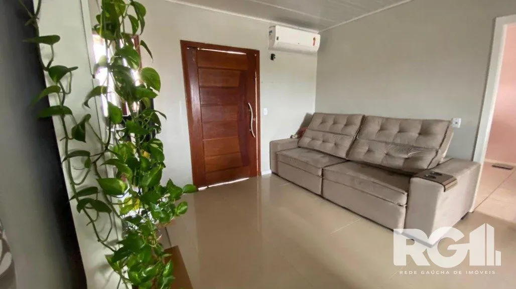 Imagem Casa semimobiliada, 2 Quartos 3 vagas no Alto Petropolis, Porto Alegre
