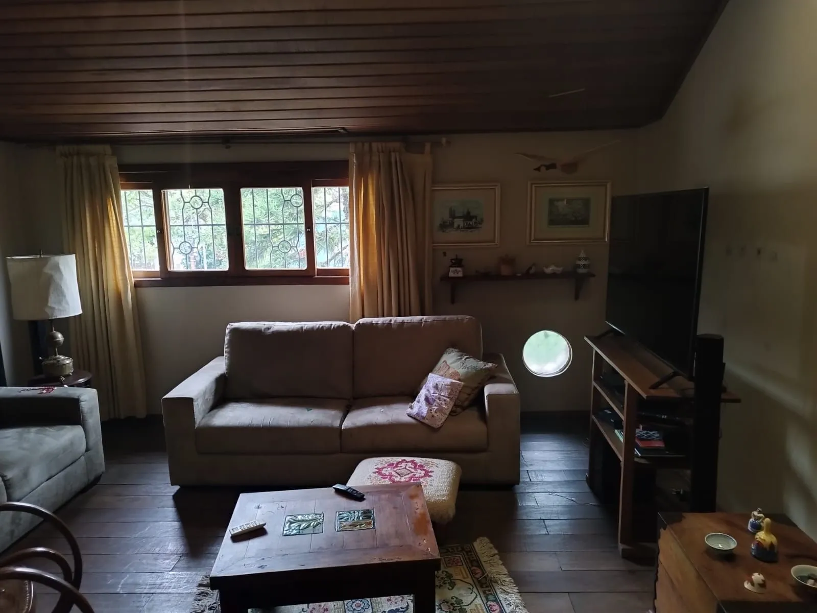 Imagem Casa de 2 quartos no bairro da Azenha em Porto Alegre