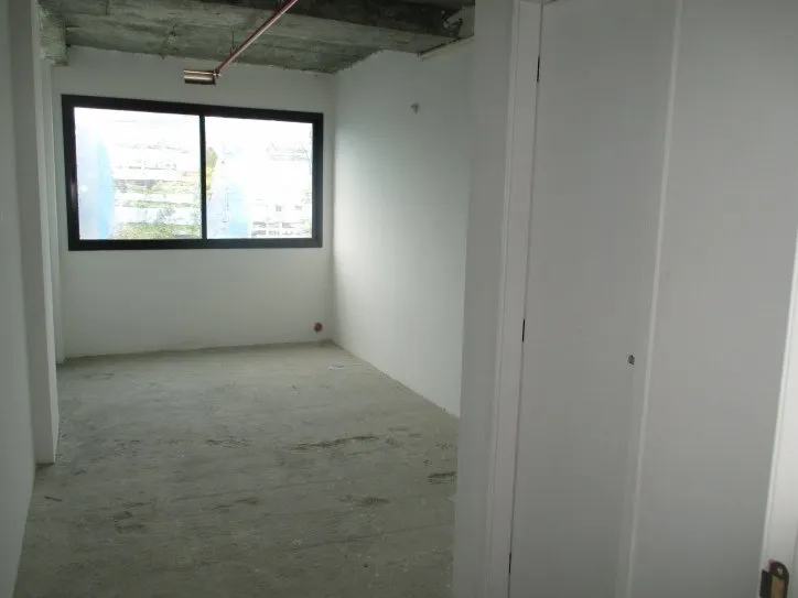 Imagem Sala Comercial a Venda no bairro Tanque - Rio de Janeiro, RJ