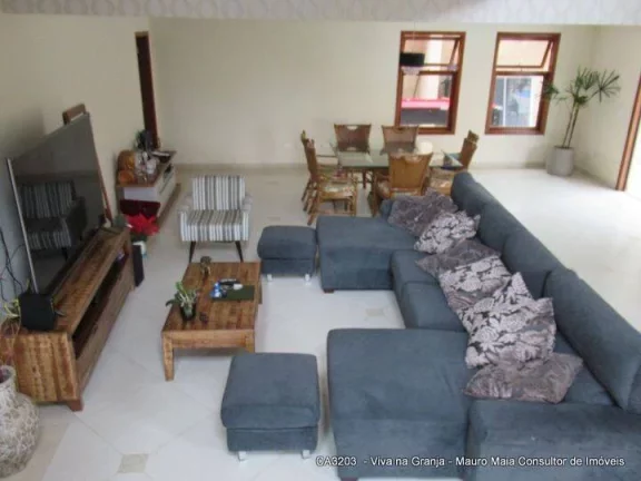 Imagem Linda Casa de 300 m² Granja Viana - Carapicuíba, à venda por R$ 2.000.000
