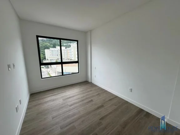 Imagem Apartamento Zona Central para Venda em Balneário Camboriú, Nações, 3 dormitórios, 1 suíte, 2 banheiros, 2 vagas