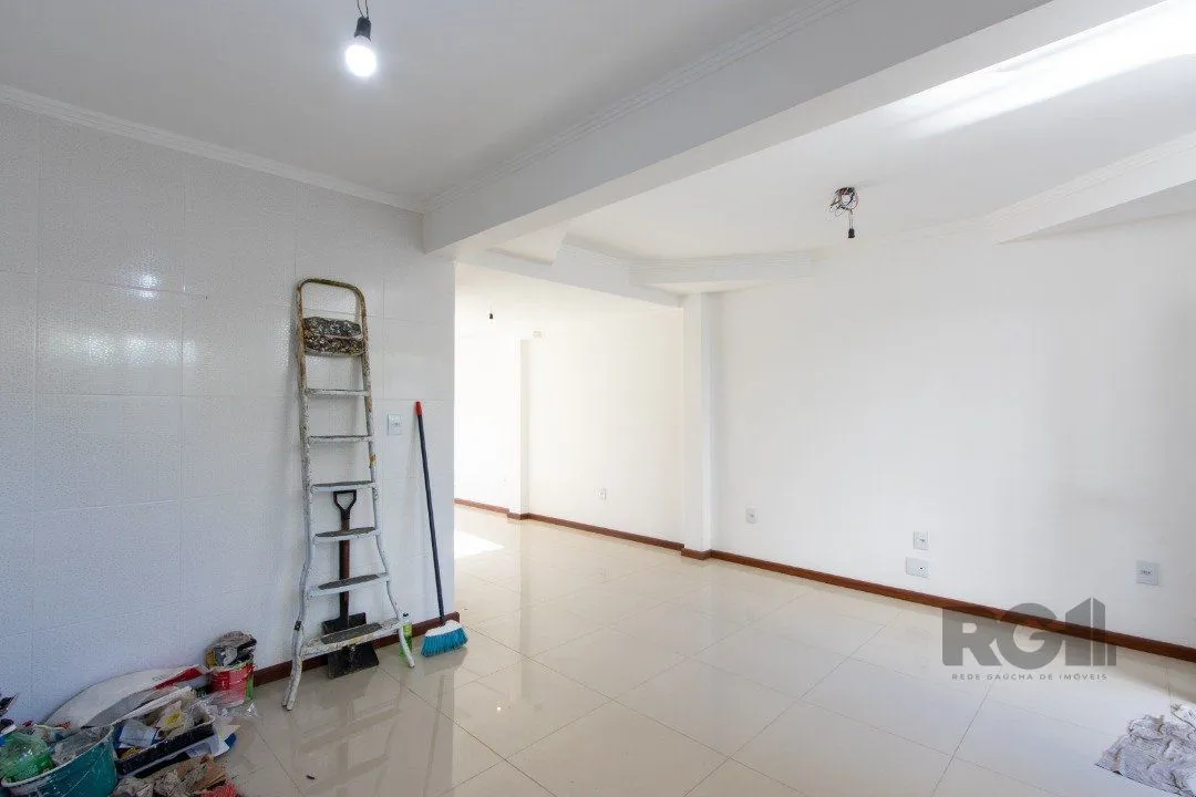 Imagem Casa para Venda - 120m², 3 dormitórios, sendo 1 suites, 1 vaga - Guarujá