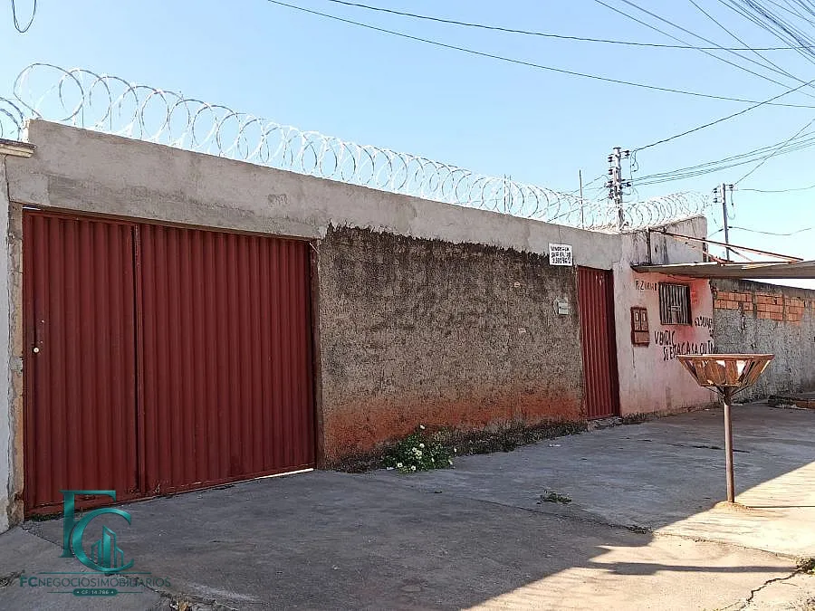 Foto do imóvel Casa a Venda no Parque Ibirapuera em Aparecida em Rua C 8