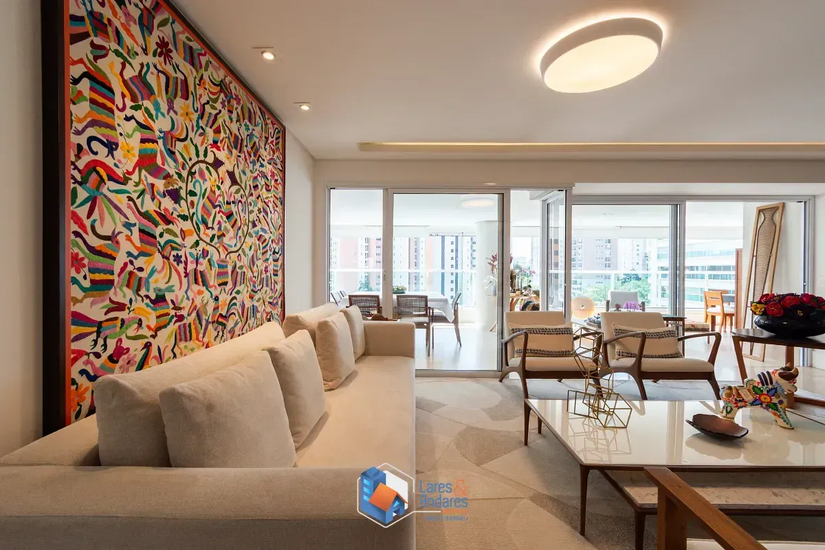 Imagem Apartamento para venda em Moema com 4 quartos, sendo 4 suítes, 335m²