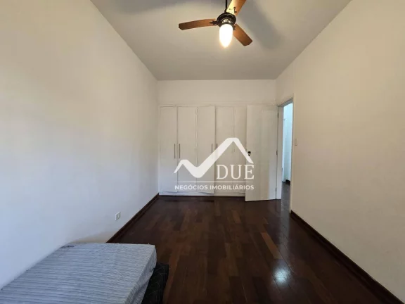 Imagem Apartamento com 3 dormitórios à venda, 123 m² por R$ 790.000 - Ponta da Praia - Santos/SP