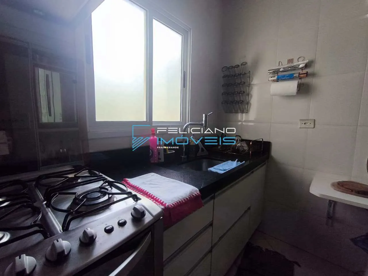 Imagem Apartamento com 2 quartos, Caiçara, Praia Grande - R$ 600 mil, Cod: 7455
