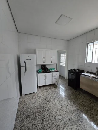 Imagem Casa Residencial para Locação - Reformada e Completa