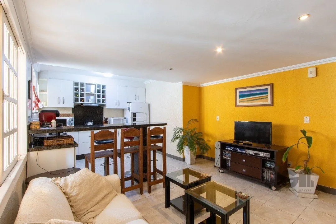 Imagem Casa para Venda - 254m², 4 dormitórios, sendo 3 suites, 5 vagas - Espirito Santo