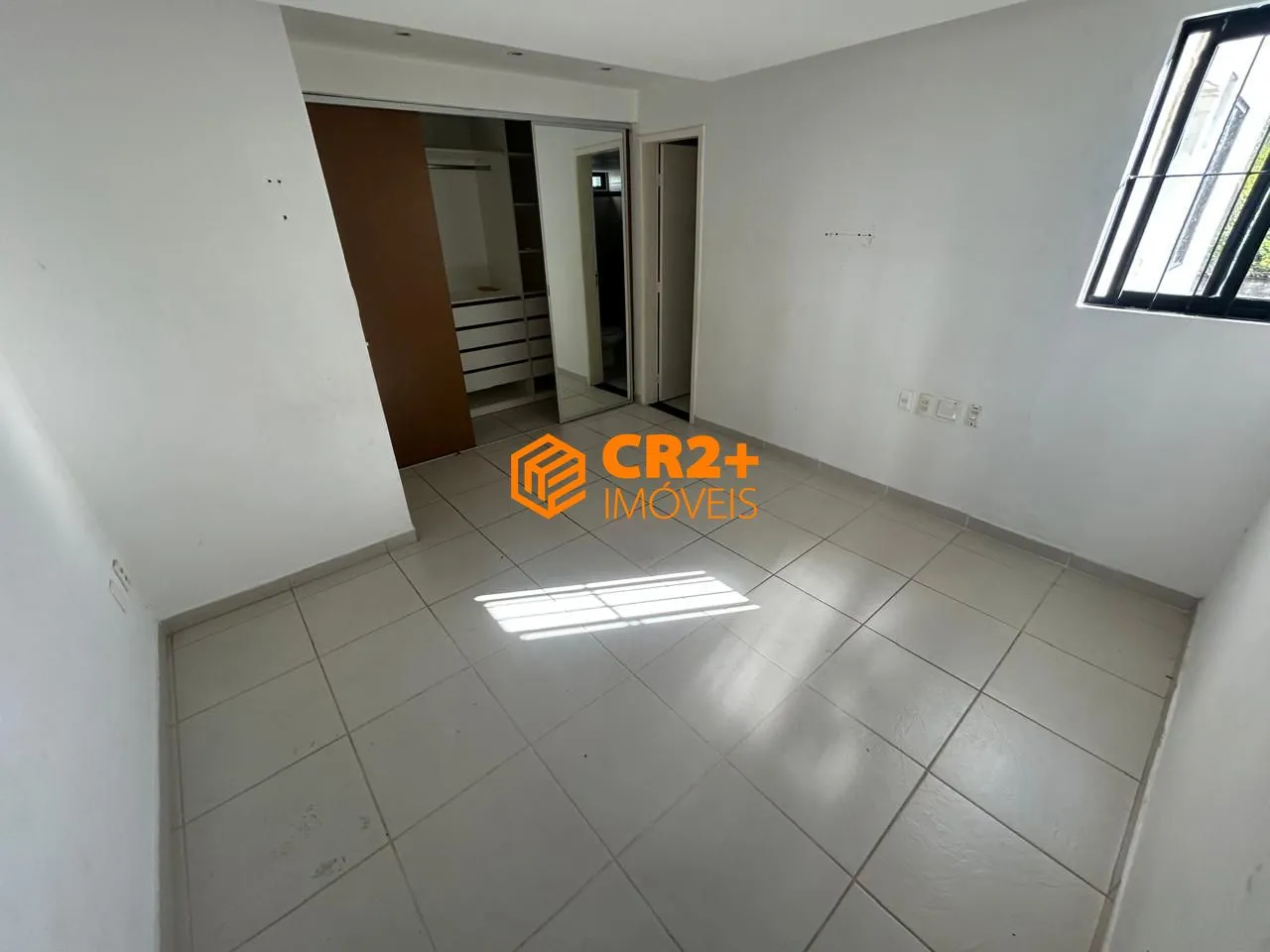 Imagem Vendo apartamento em Piedade com 130m² Nascente