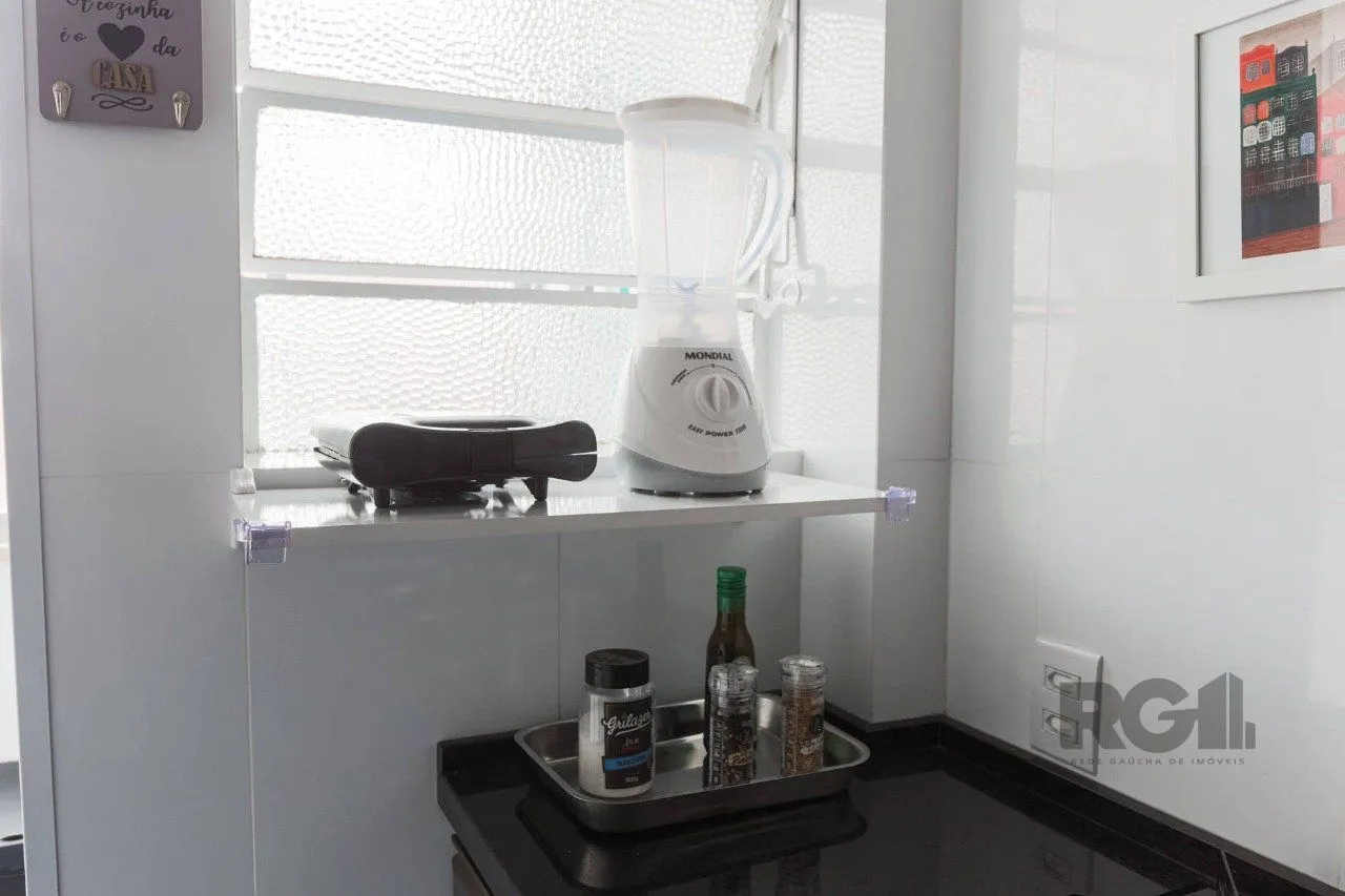 Imagem Apartamento de dois quartos no bairro Farroupilha em Porto Alegre.