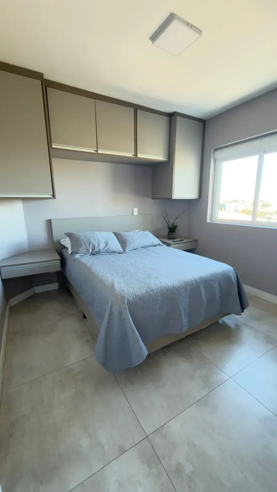 Imagem Apartamento com 1 Quarto à Venda, 44 metros em Cristo Rei - Curitiba