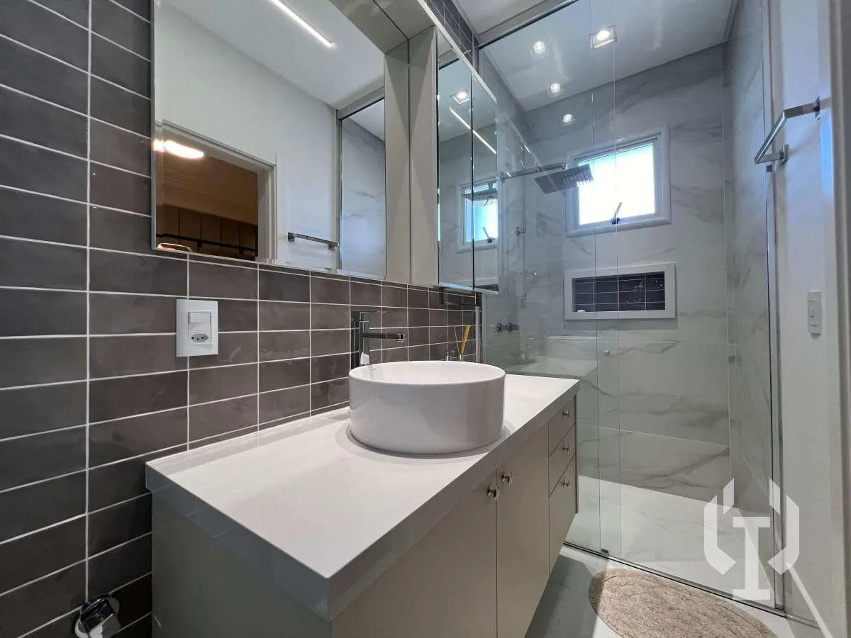 Imagem Apartamento à venda, no Residencial St. Andrews, em Itapema, Meia Praia, com 4 quartos, 305m2