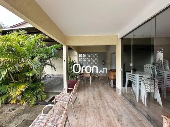 Imagem Sobrado com 2 dormitórios à venda, 64 m² por R$ 315.000,00 - Cidade Satélite São Luiz - Aparecida de Goiânia/GO
