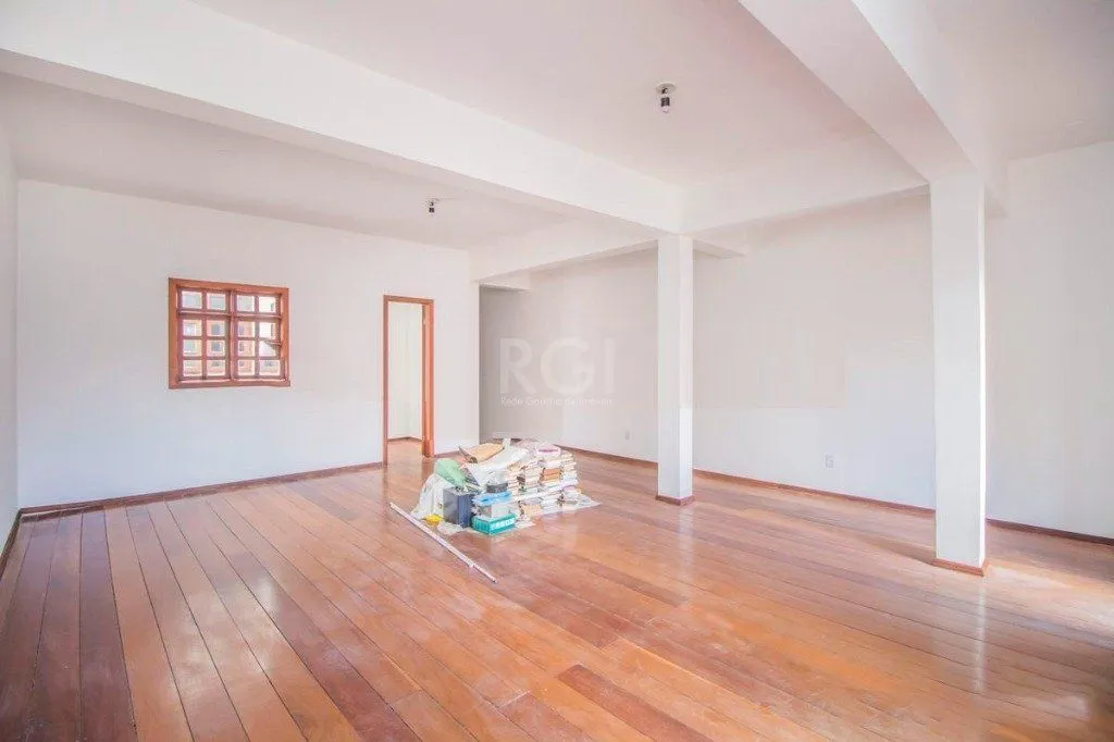 Imagem Casa para Venda - 440m², 3 dormitórios, sendo 2 suites, 2 vagas - Cidade Baixa