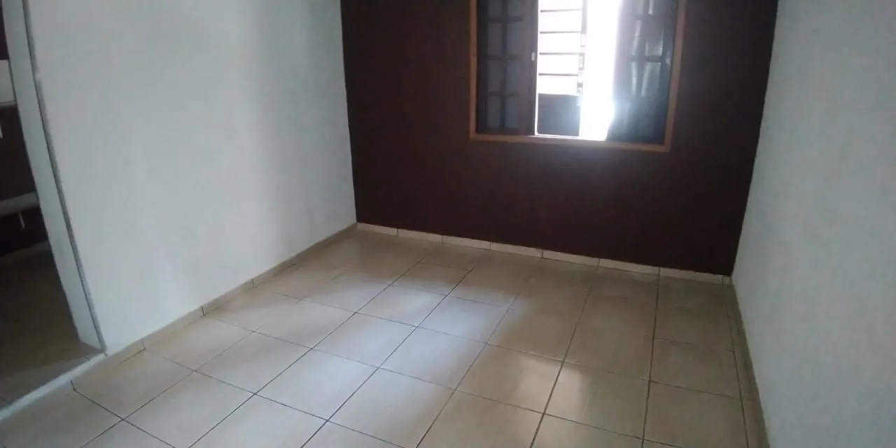 Imagem Casa à venda 4 Quartos, 2 Suites, 2 Vagas, 300M², Parque São Domingos, Pindamonhangaba - SP