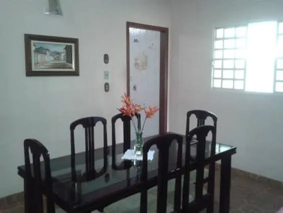 Imagem Chácara à venda 3 Quartos, 1 Suite, 1 Vaga, 2300M², Jardim Carlota, Pindamonhangaba - SP