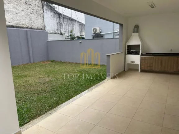 Imagem Fantastica casa três dormitórios suíte espaço gourmet em condominio fechado