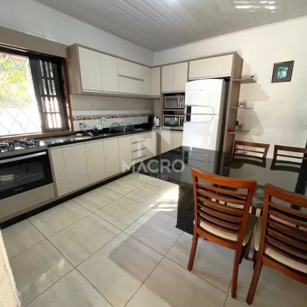 Imagem Casa c/ piscina | Barra | 3 quartos (2 suítes) | 140m²