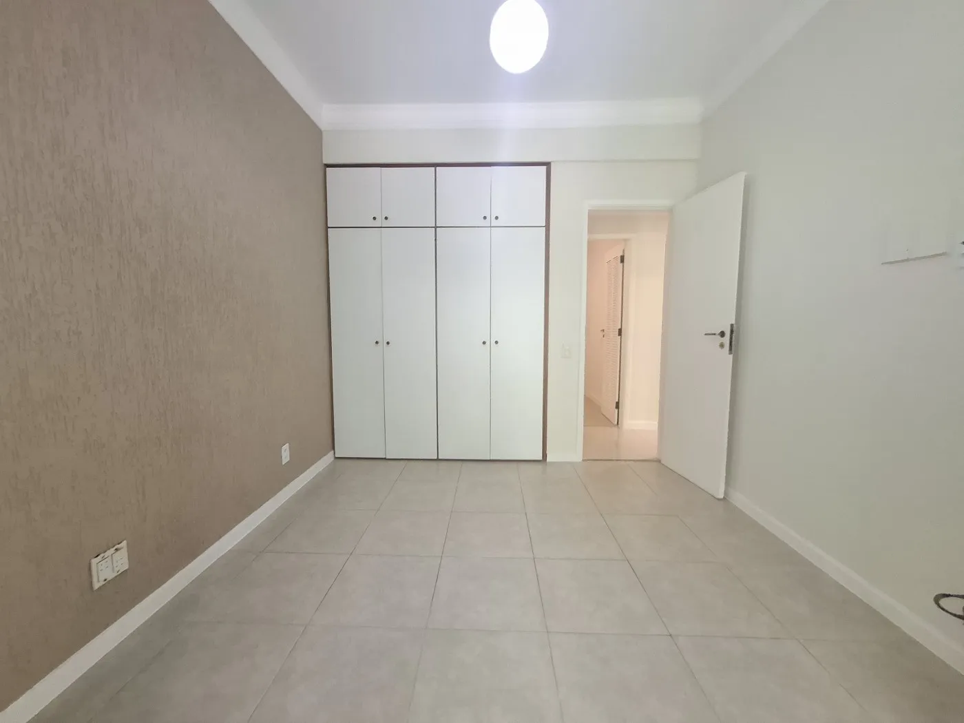 Imagem Apartamento para Venda em Teresópolis / RJ no bairro Agriões