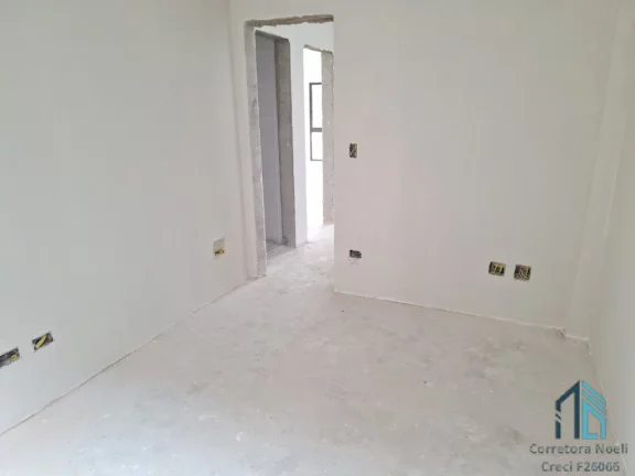 Imagem Sobrado novo 03 quartos c/suíte, sacada, Ático, terraço, no Bairro Tingui/Bacacheri em Curitiba PR