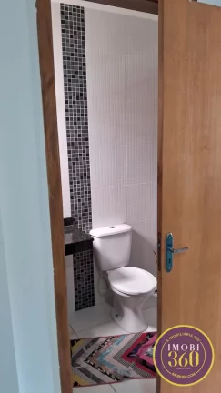 Imagem Casa de Condomínio com 02 suítes com vaga de garagem na Vila Dalila