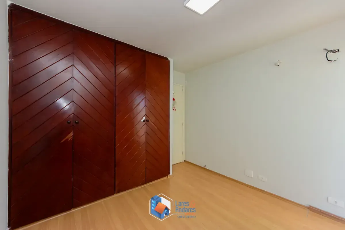 Imagem Cobertura para venda em Vila Congonhas com 3 quartos, sendo 1 suíte, 238m²