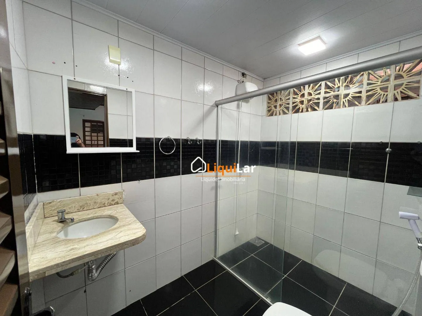 Imagem Casa para Locação na Vila Célia com 3 Suítes, Piscina e Varanda Gourmet.