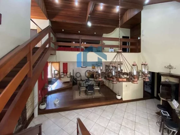Imagem Casa - venda / Locação na Fazendinha Granja Viana