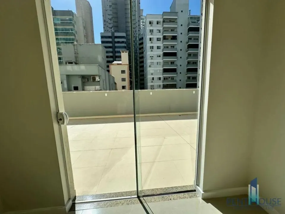 Imagem Apartamento com Terraço para Venda em Balneário Camboriú, CENTRO, 3 dormitórios, 3 suítes, 4 banheiros, 2 vagas