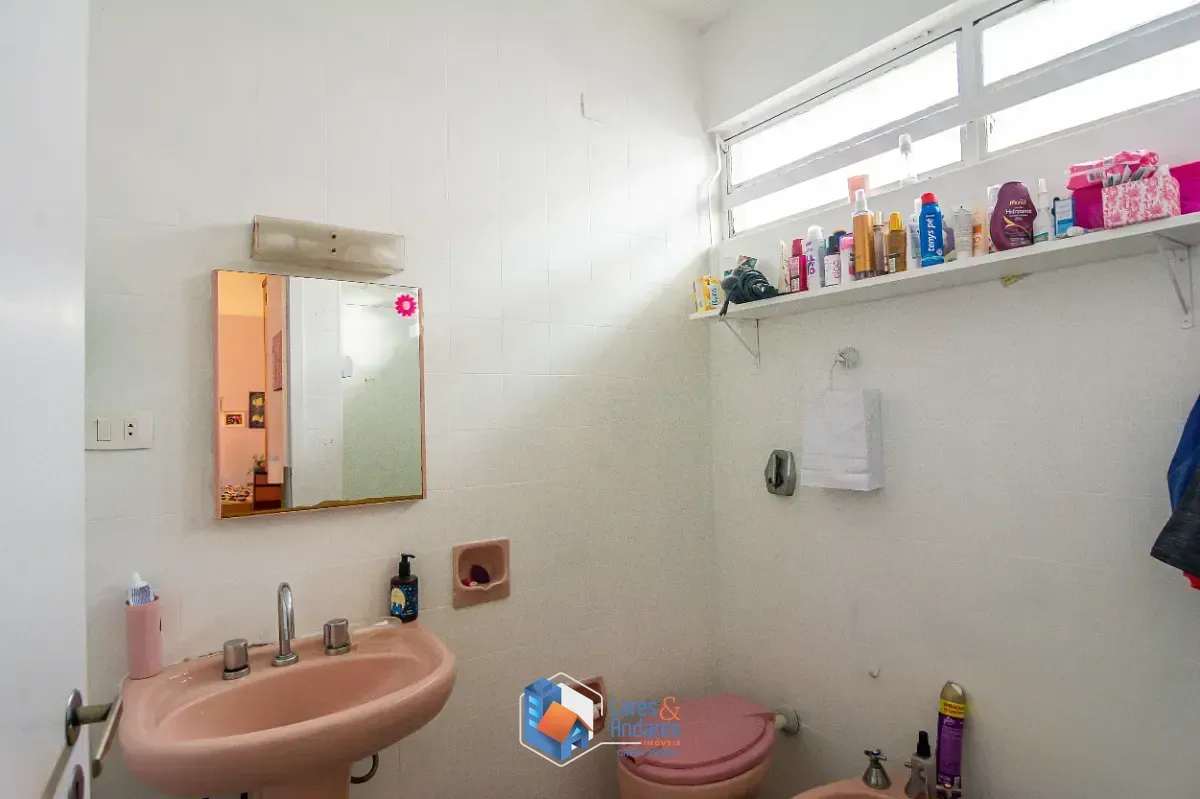 Imagem Casa para venda em Jardim Leonor com 4 quartos, 235m²