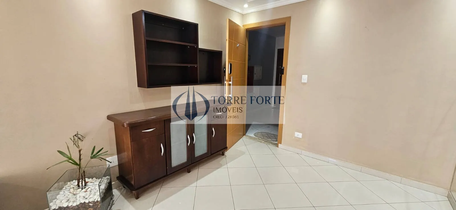 Imagem Ótimo apartamento 3 dormitórios, sala para 2 ambientes, cozinha, 1 vaga, ZN