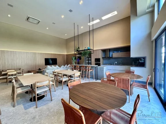 Imagem Apartamento a 100 metros da praia a venda em Jurerê, Florianópolis/SC São 3 quartos, sendo 1 suí...