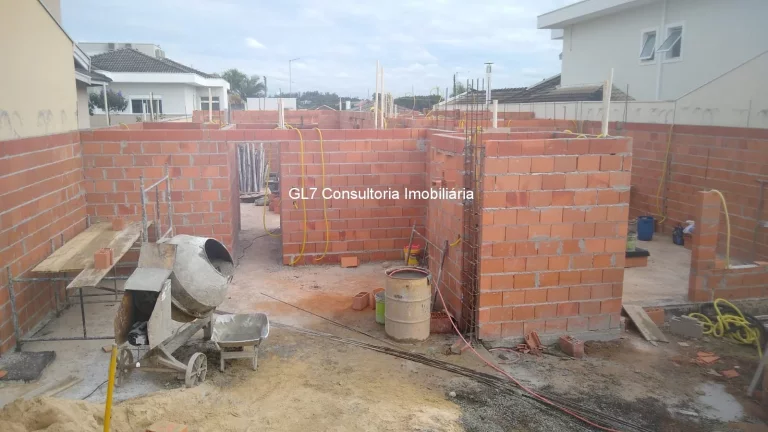 Imagem Linda Casa no Condomínio Vila Suíça em Indaiatuba SP