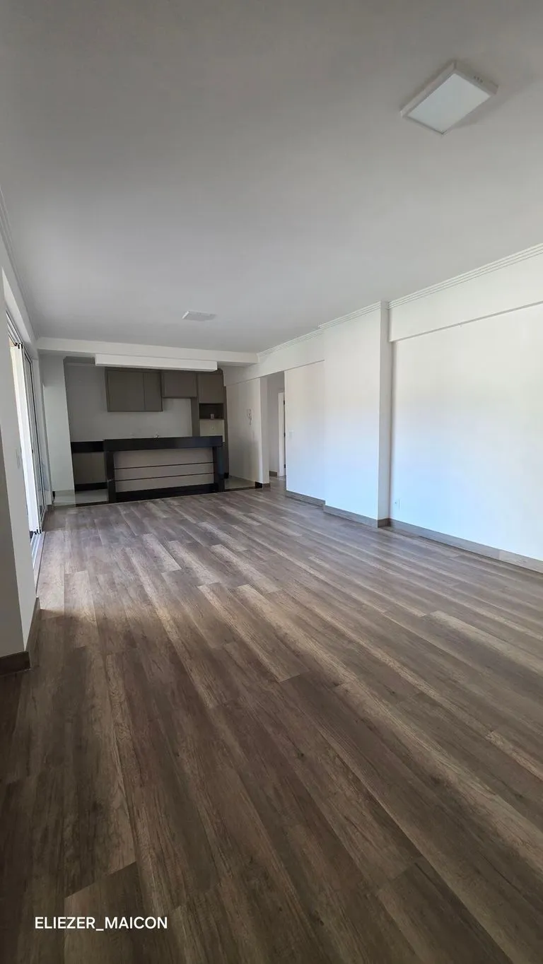 Imagem Apartamento a venda Alto Padrão, com area gourmet no Centro, de Poços de Caldas