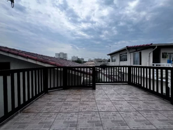 Imagem CASA COM 230 m² - BALNEARIO FLORIDA - PRAIA GRANDE SP