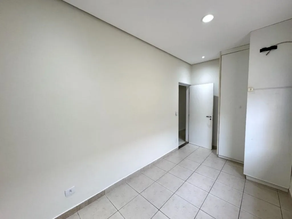 Imagem CASA COM 112,00 m² - GUILHERMINA - PRAIA GRANDE SP