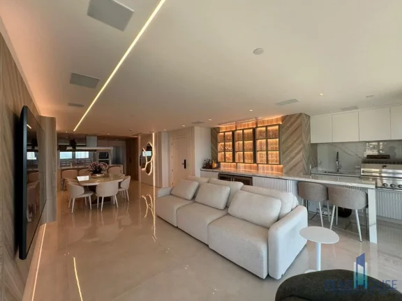 Imagem Apartamento Frente Mar para Venda em Balneário Camboriú, CENTRO, 4 dormitórios, 4 suítes, 5 banheiros, 3 vagas