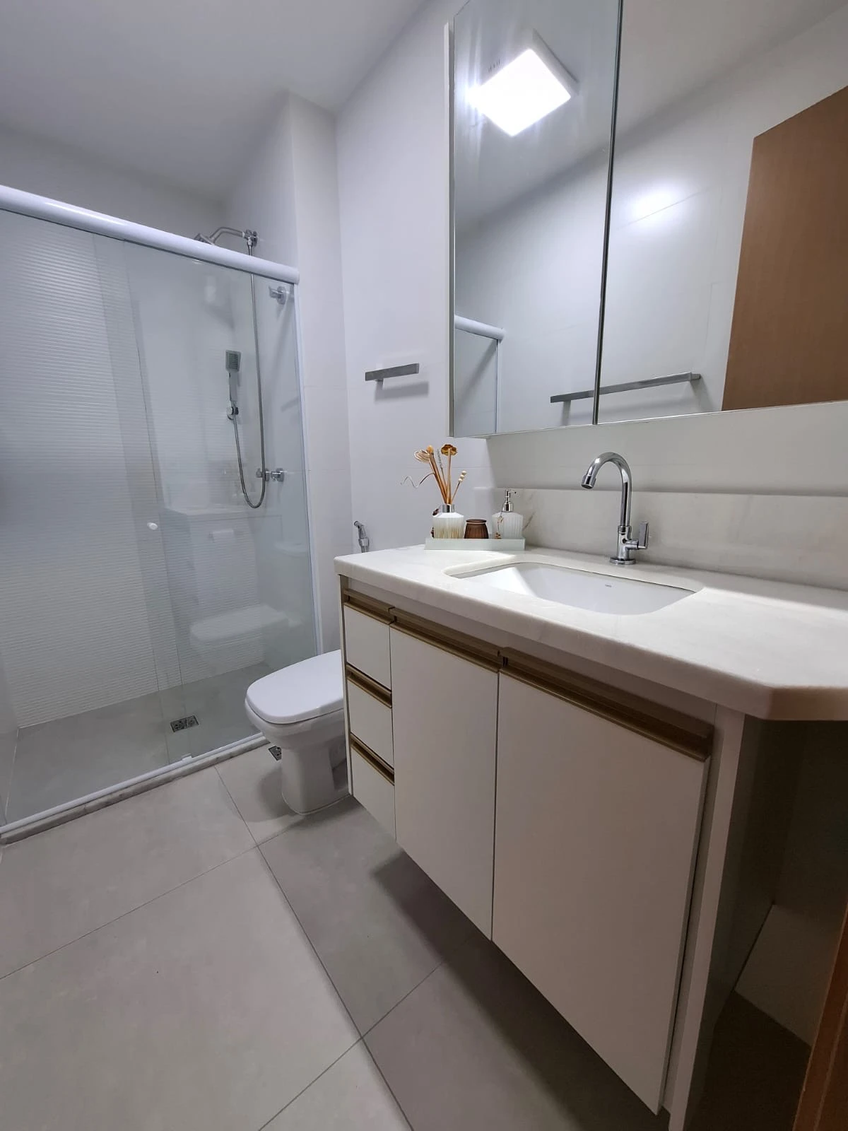 Imagem Apartamento com 3 Quartos à Venda, 76 m² em Praia de Itaparica - Vila Velha