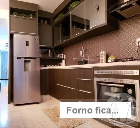Imagem Lindo Sobrado Mobiliado e Decorado a 6 minutos da praia de B
