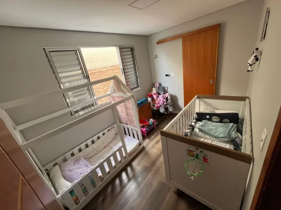 Imagem LINDA CASA RECÉM REFORMADA NA CIDADE PATRIARCA 198M², 5 QUARTOS COM 3 SUÍTES E GARAGEM PARA 2 CARROS