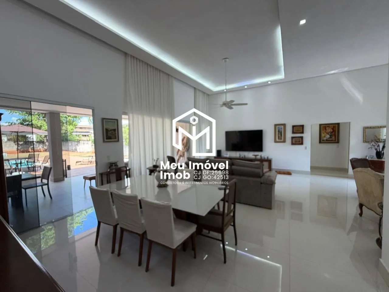 Imagem Cond. Quintas Interlagos Casa 3 Qts 3 Suítes 3 Vagas 385m²