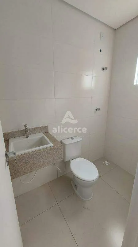 Imagem CASA 3 QUARTOS COM SUÍTE, PISCINA E EDÍCULA - SERRARIA - SÃO JOSÉ/SC