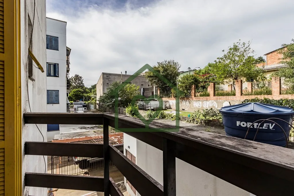 Imagem Descubra este encantador apartamento reformado com ótimo preço, pronto para morar e ideal para inv...